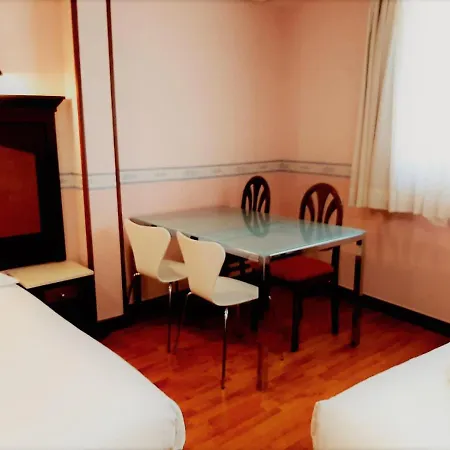 Sara By Gaiarooms 2*