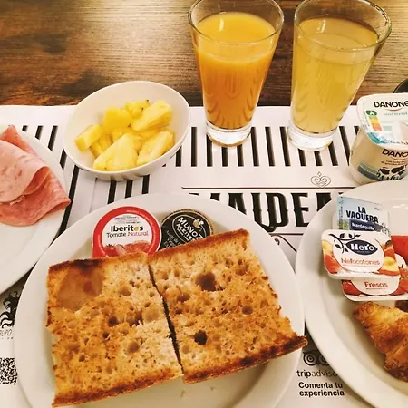 Sara By Gaiarooms Gasthuis Salamanca