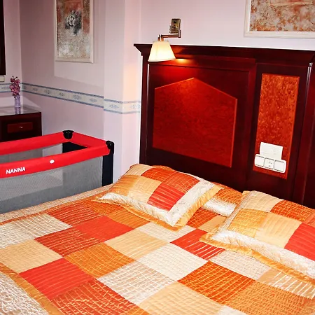 Sara By Gaiarooms Гостьовий будинок 2*