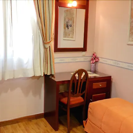 Sara By Gaiarooms Pensjonat