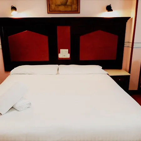 Pensjonat Sara By Gaiarooms