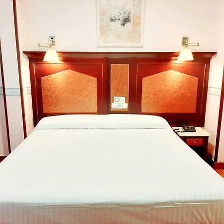 Sara By Gaiarooms Pensjonat