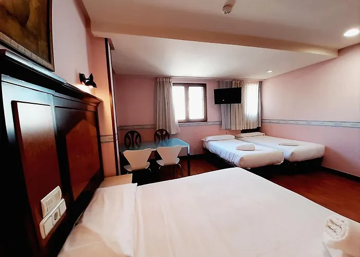 Guest house Sara By Gaiarooms