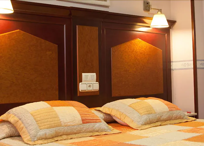 Sara By Gaiarooms Salamanca