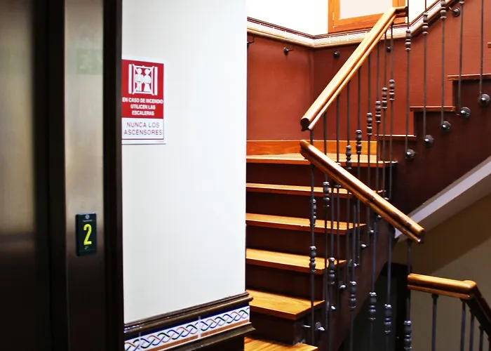 Sara By Gaiarooms Саламанка