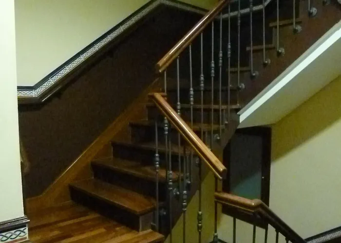 Sara By Gaiarooms Гостьовий будинок Саламанка